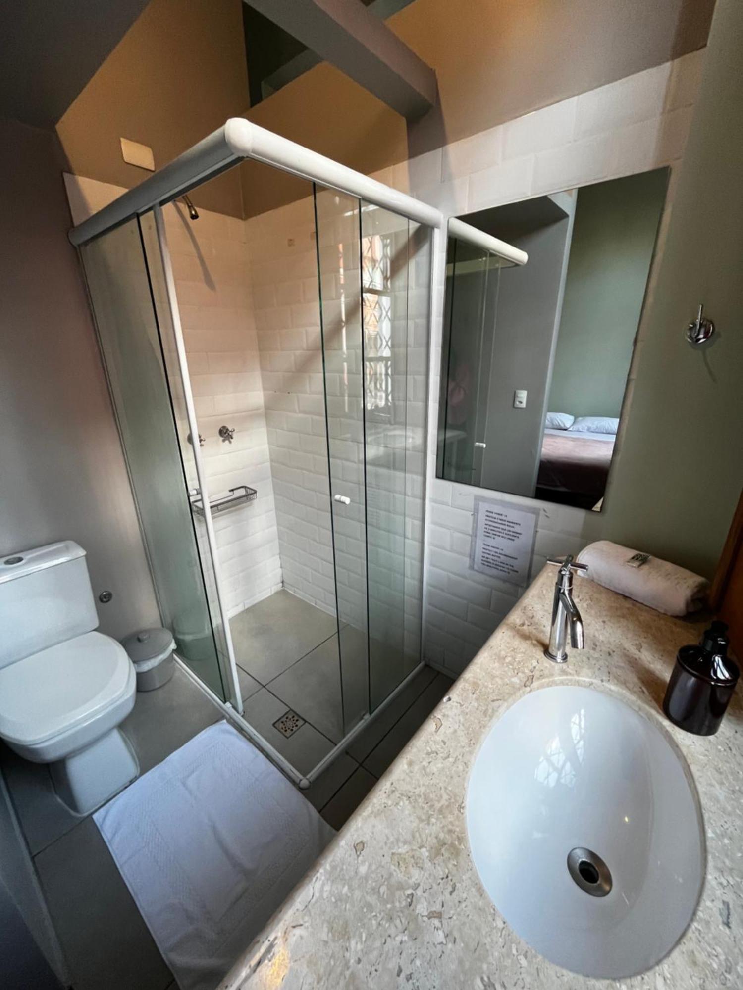 Hostel Matilda Курітіба Екстер'єр фото